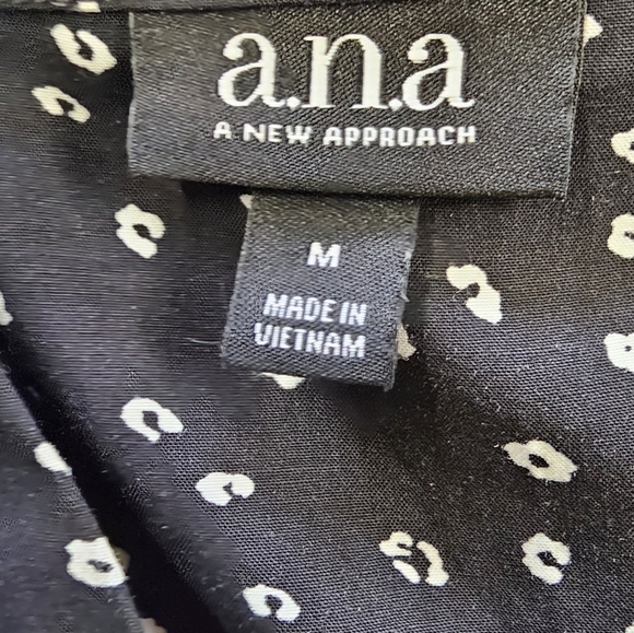 Ana Button Down 3/4 Sleeve Floral Print Blouse Size M - Picture 7 of 11